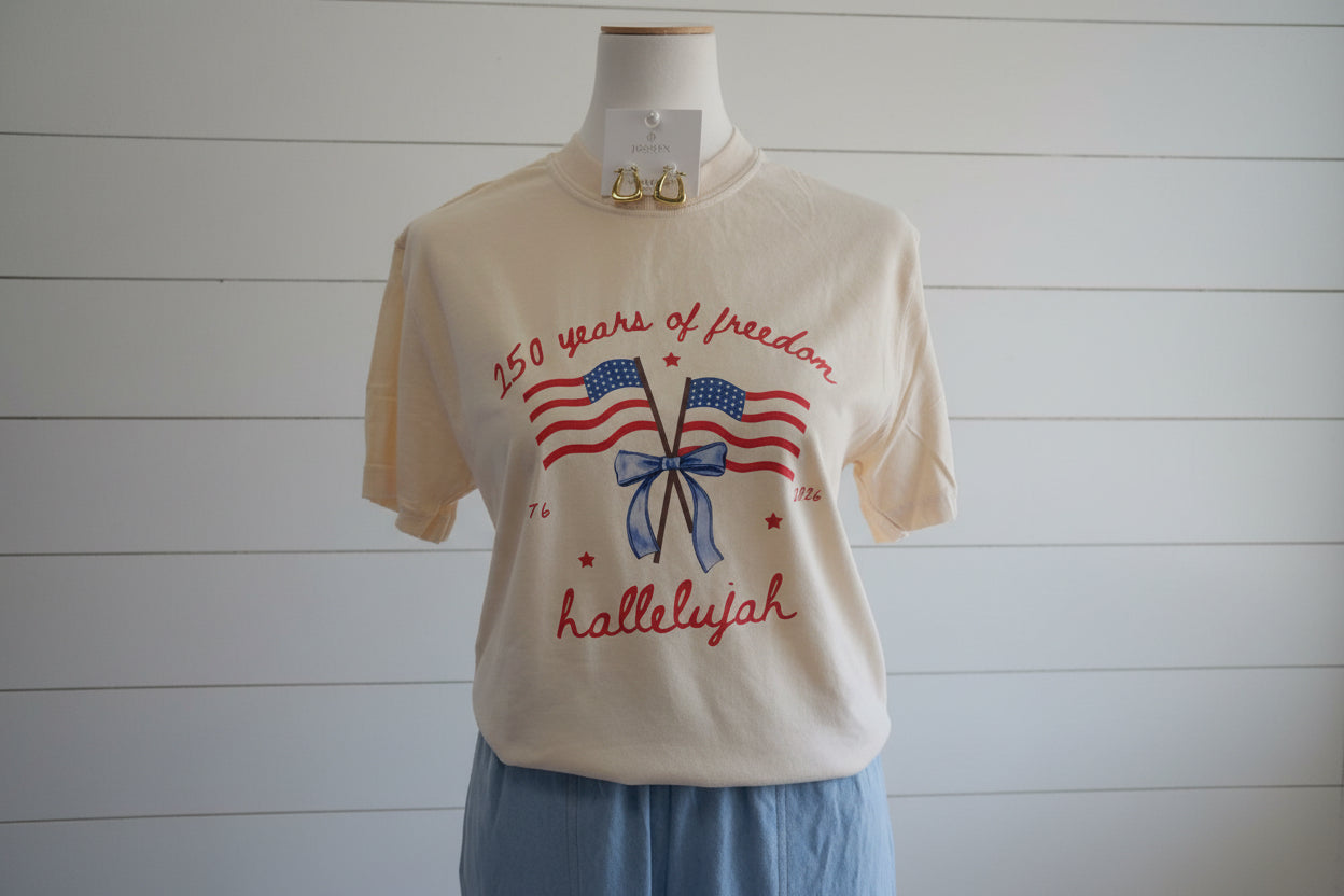 Ivory 250 Years of Freedom Hallelujah Graphic Patriotic Bow Tee