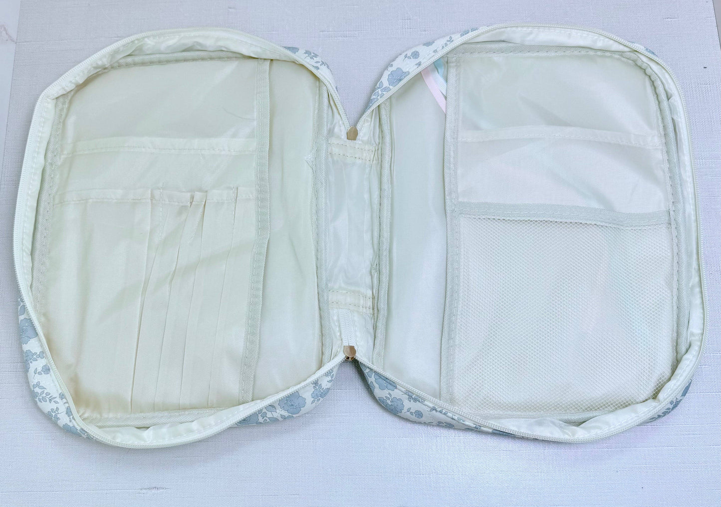 Blue Floral Quilted Bible Cover