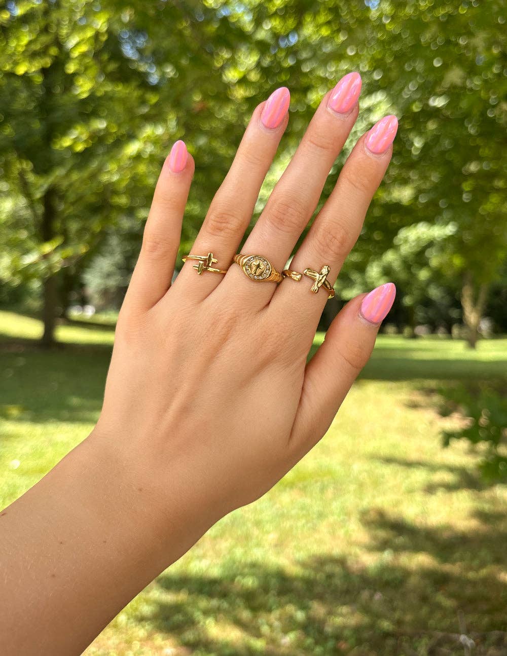 Gold Wrapped Cross Ring: 6