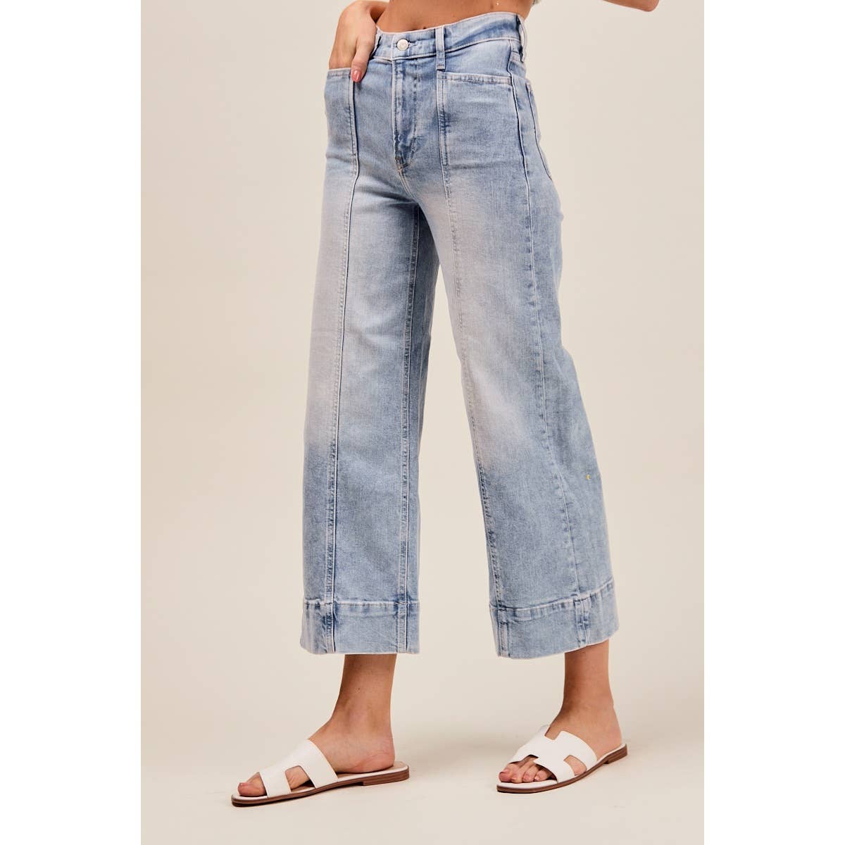 Light Wash Wide Leg Denim Jeans