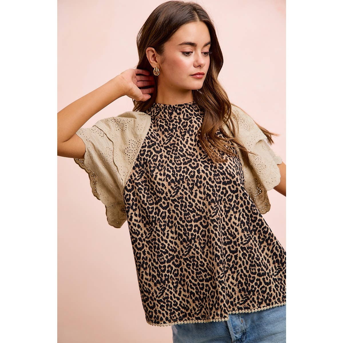 Leopard Eyelet Ruffle Sleeve
