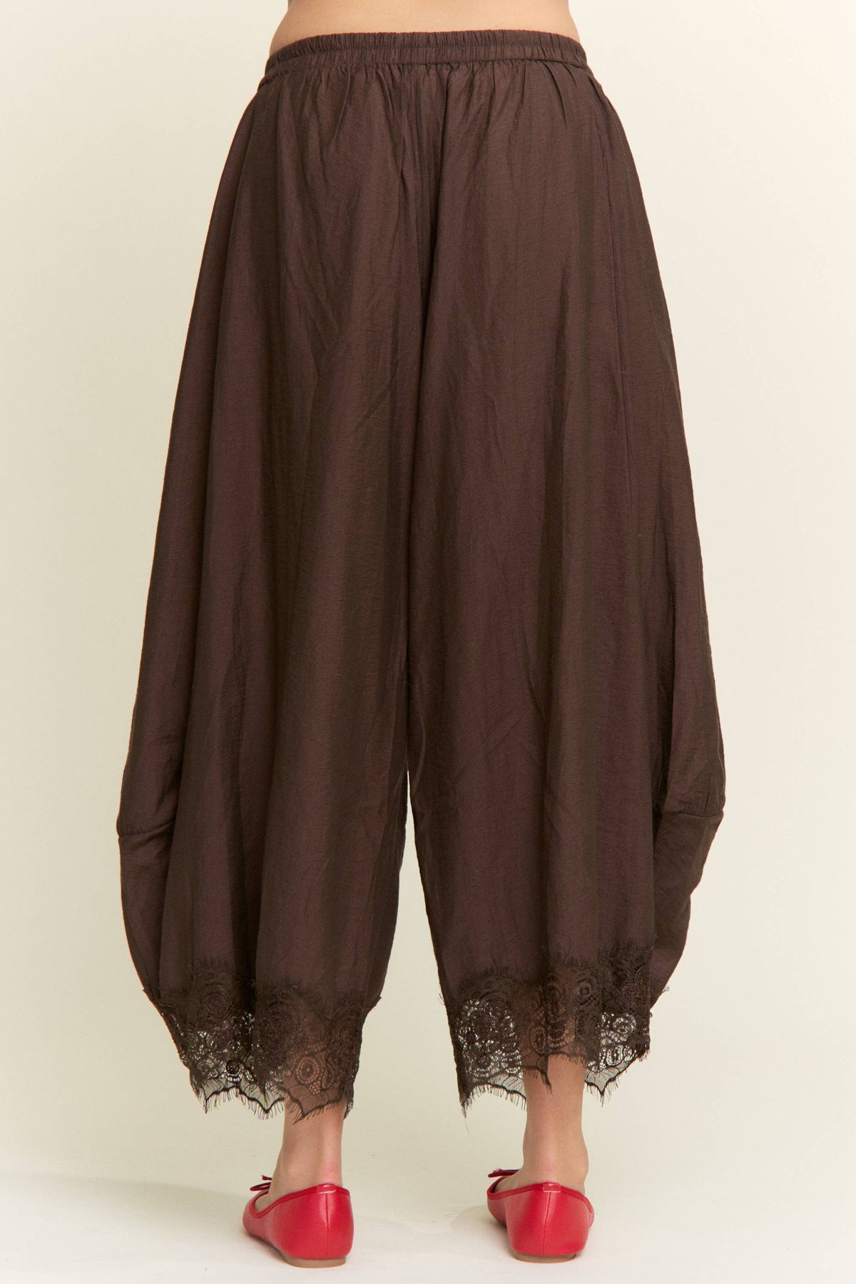 Chocolate Lace Hem Balloon Style Bloomer Pants