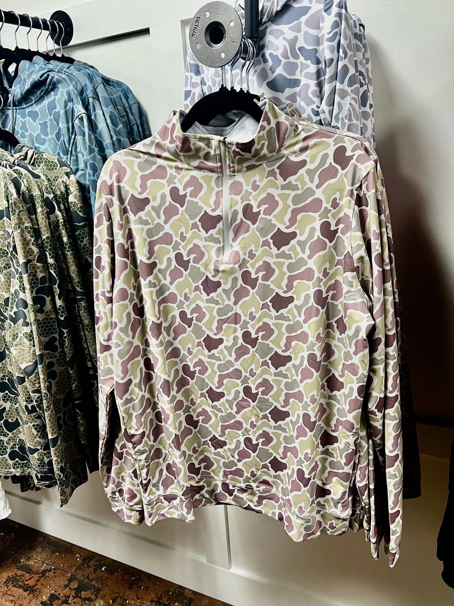 Men’s 3/4 Zip Light Camo Pullover